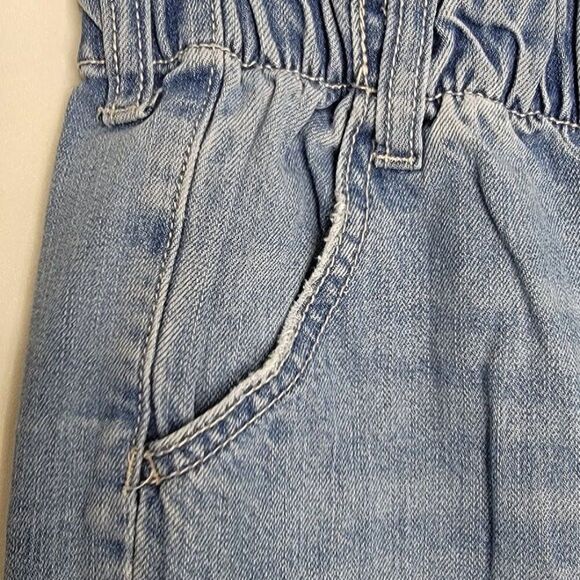 SO Women's High-Waisted Paperbag Crop Jeans Size 26 Light Wash Blue 26x26 - Picture 5 of 9